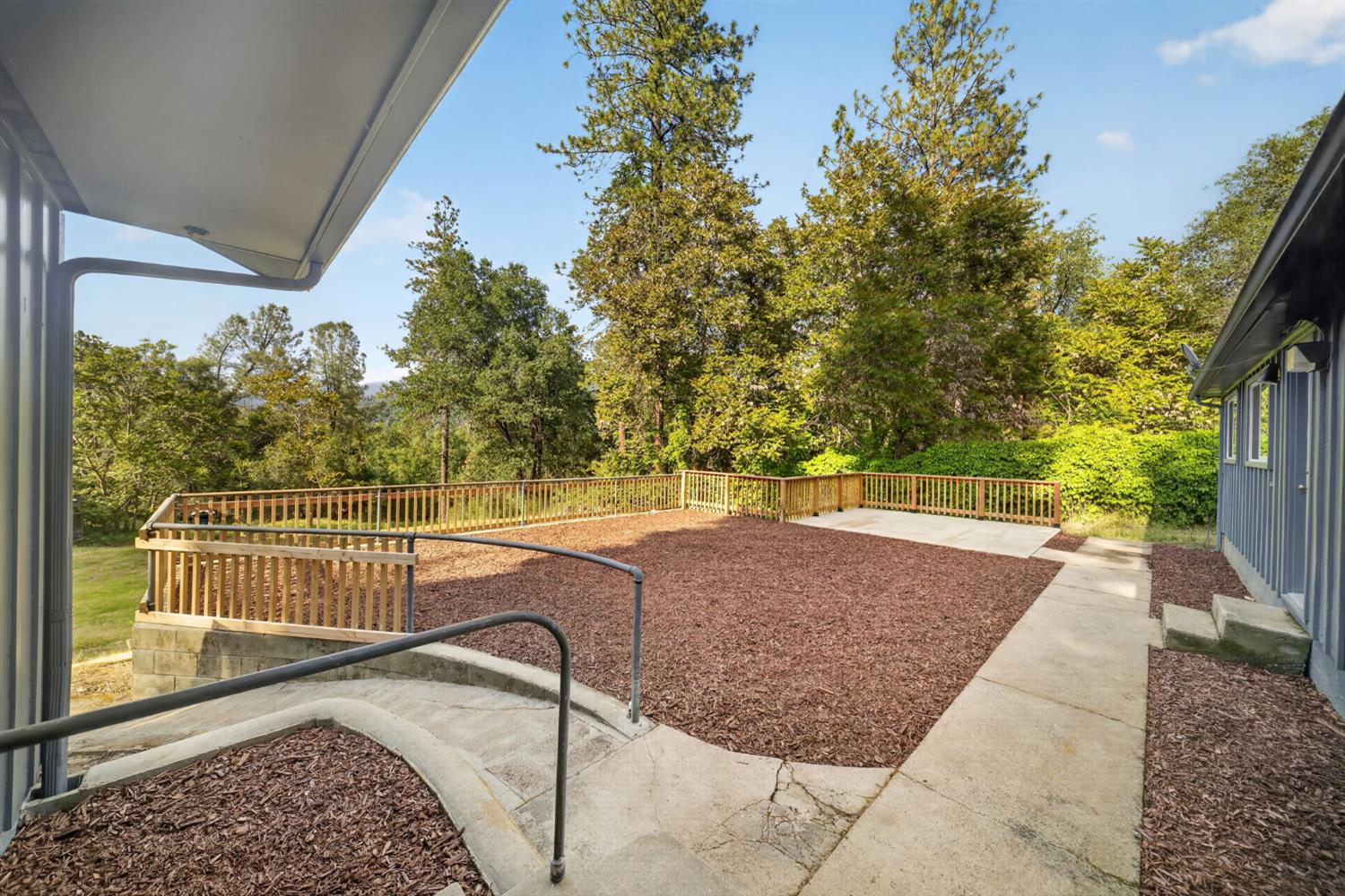 49947 Road 426, Oakhurst, CA 93644