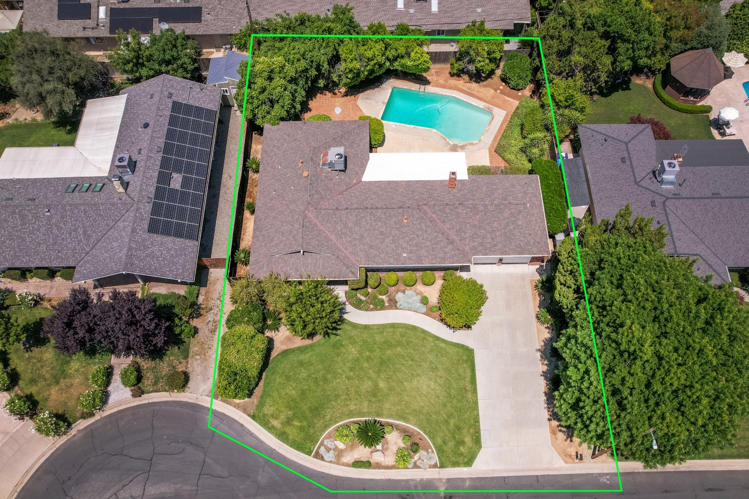 1770 W Celeste Ave, Fresno, CA 93711