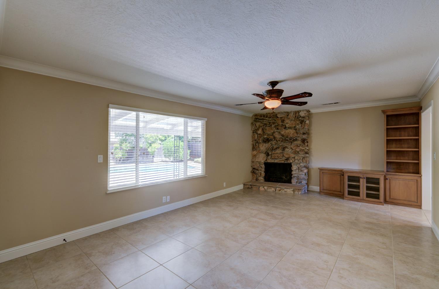 1770 W Celeste Ave, Fresno, CA 93711