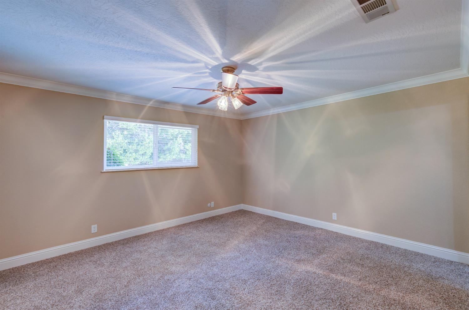 1770 W Celeste Ave, Fresno, CA 93711