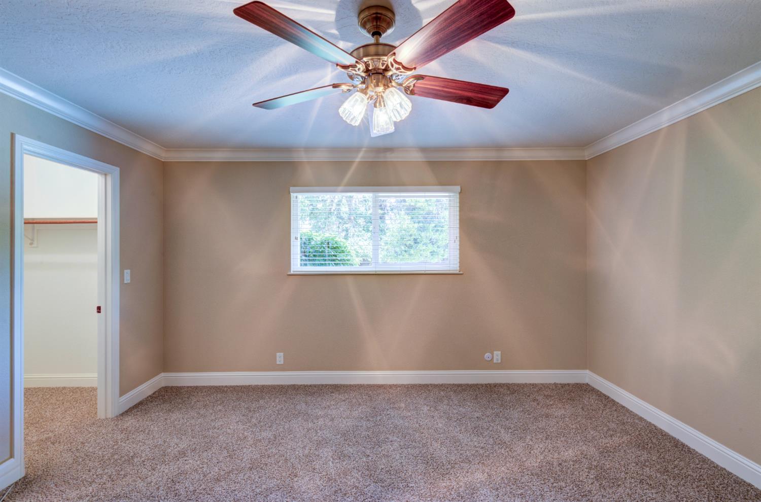 1770 W Celeste Ave, Fresno, CA 93711