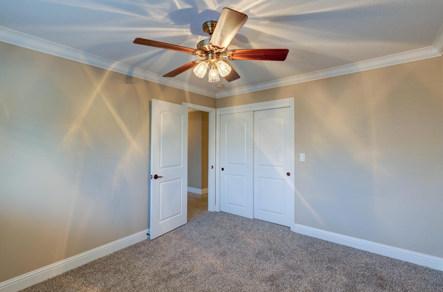 1770 W Celeste Ave, Fresno, CA 93711