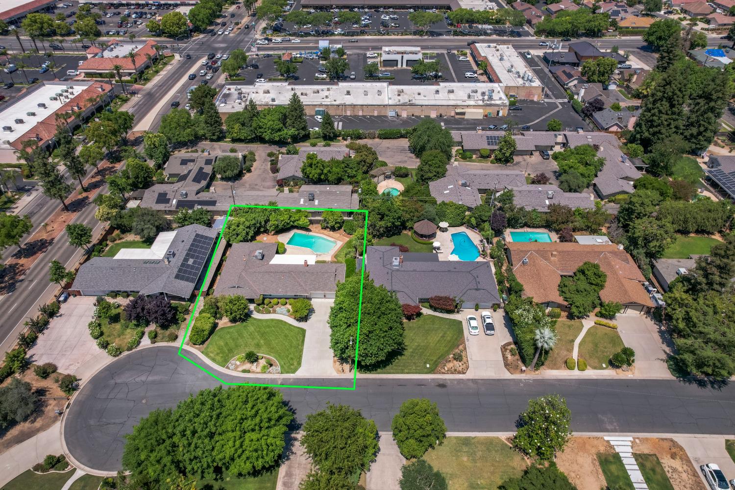 1770 W Celeste Ave, Fresno, CA 93711