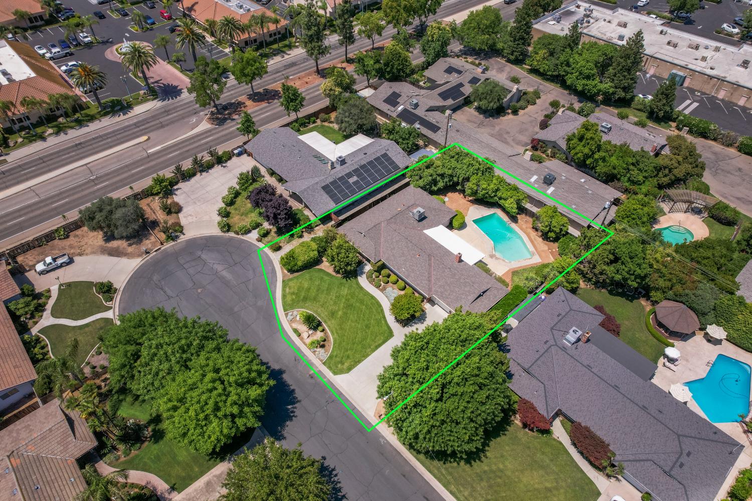 1770 W Celeste Ave, Fresno, CA 93711