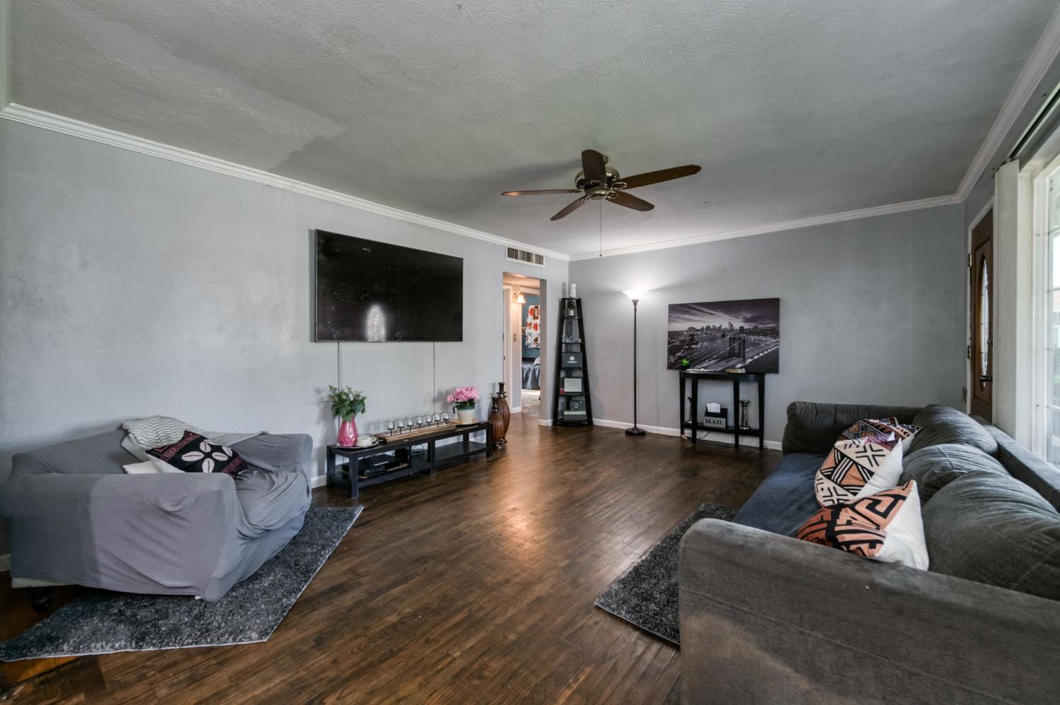 1515 N Chance Ave, Fresno, CA 93703
