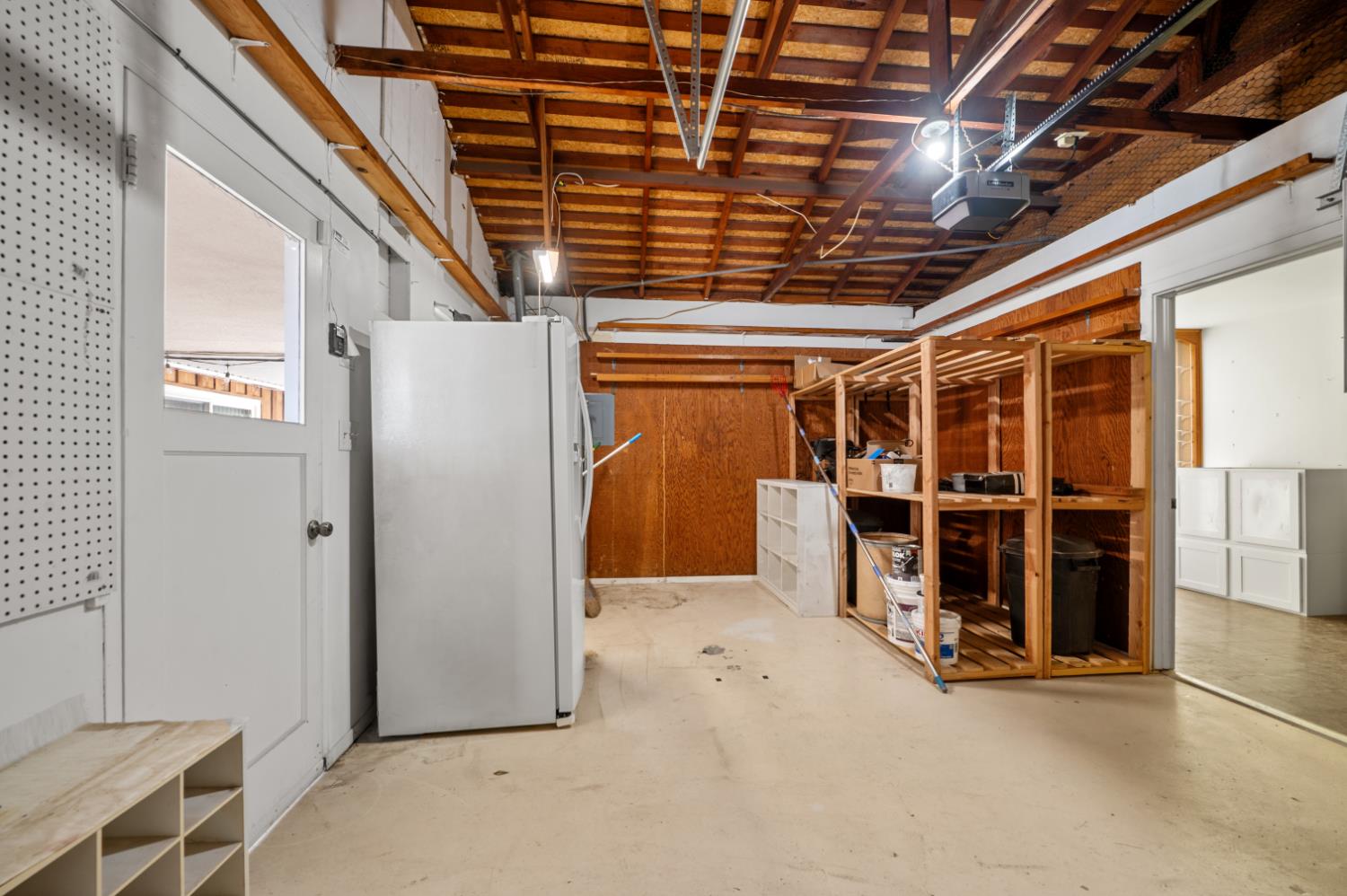 5431 E Indianapolis Ave, Fresno, CA 93727