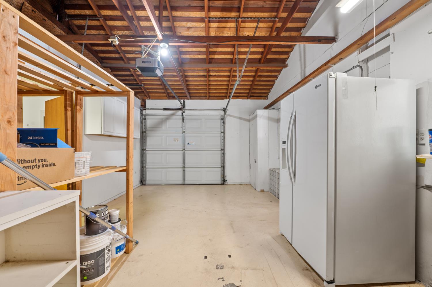 5431 E Indianapolis Ave, Fresno, CA 93727