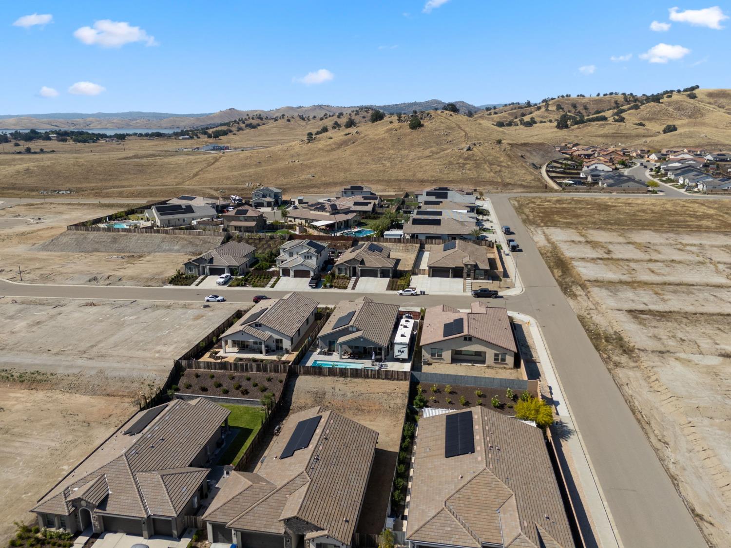 19719 Goldfield Ln, Friant, CA 93626