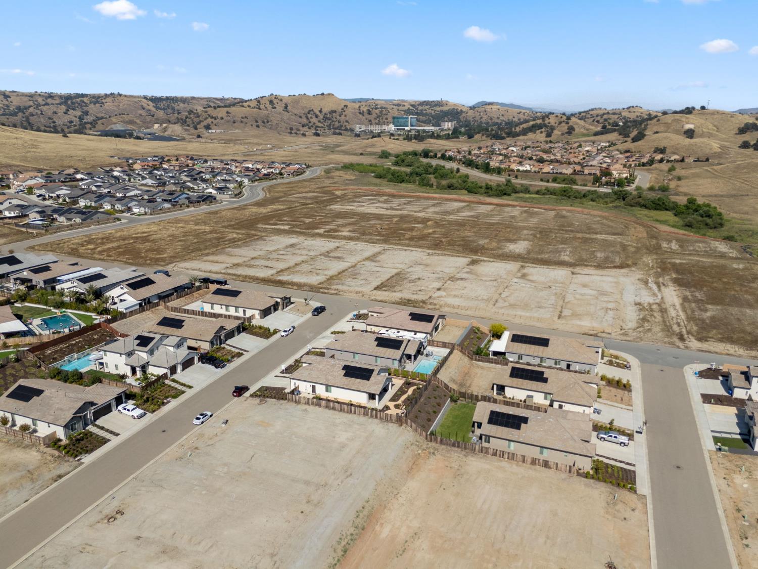19719 Goldfield Ln, Friant, CA 93626