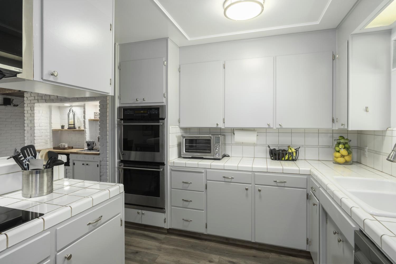 3951 Sherman St, Fresno, CA 93726