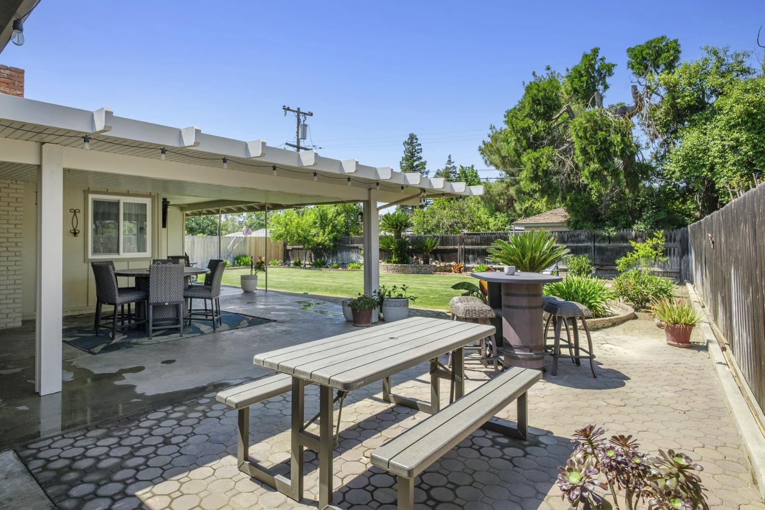 3951 Sherman St, Fresno, CA 93726