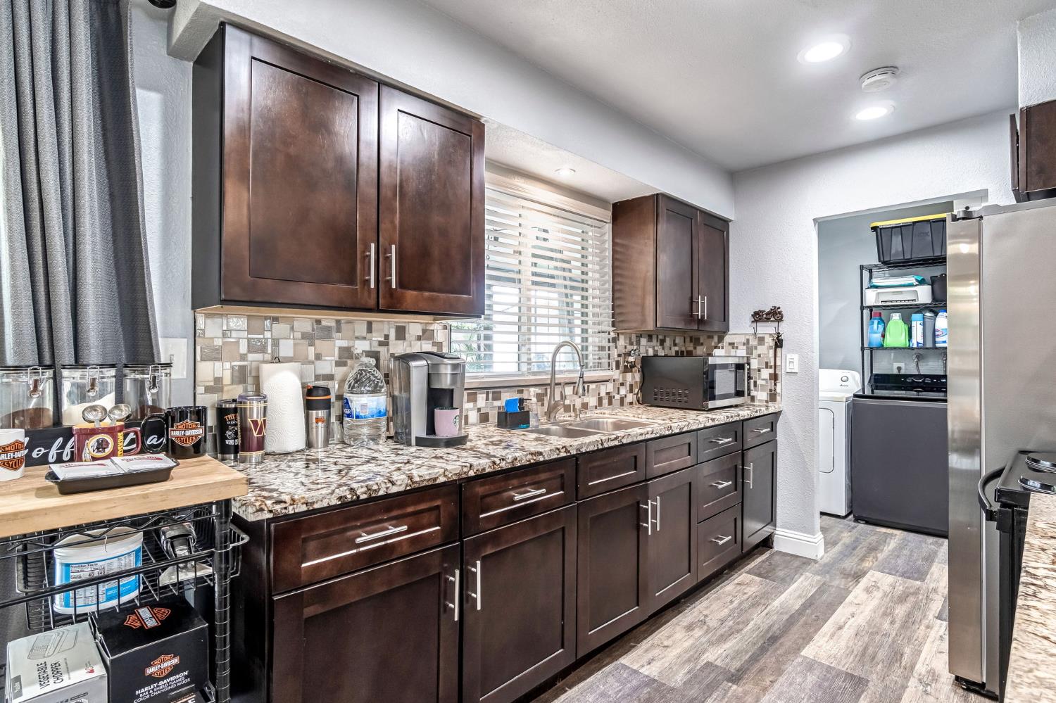 4675 E Belgravia Ave, Fresno, CA 93725