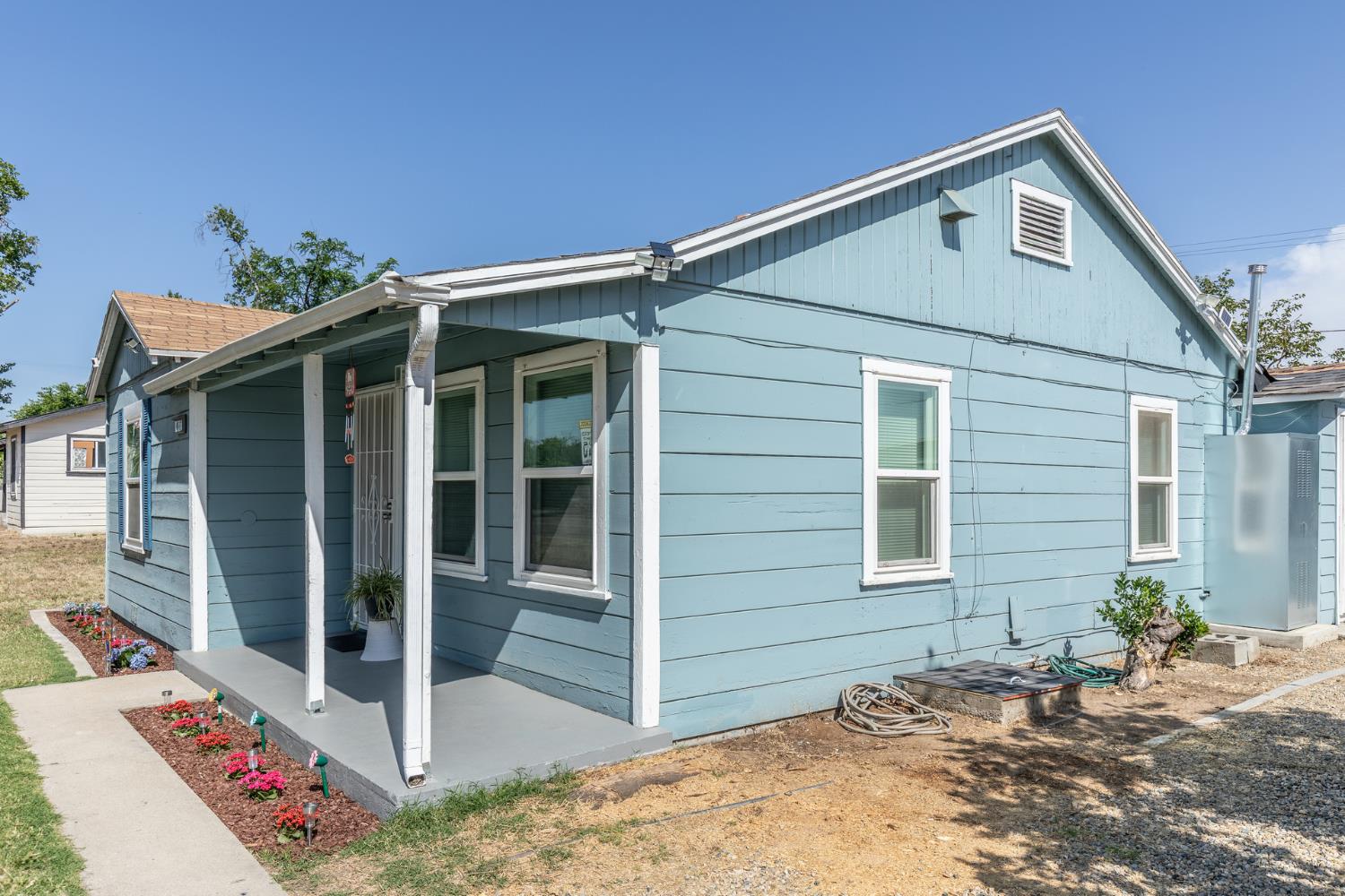 4777 E Shields Ave, Fresno, CA 93726