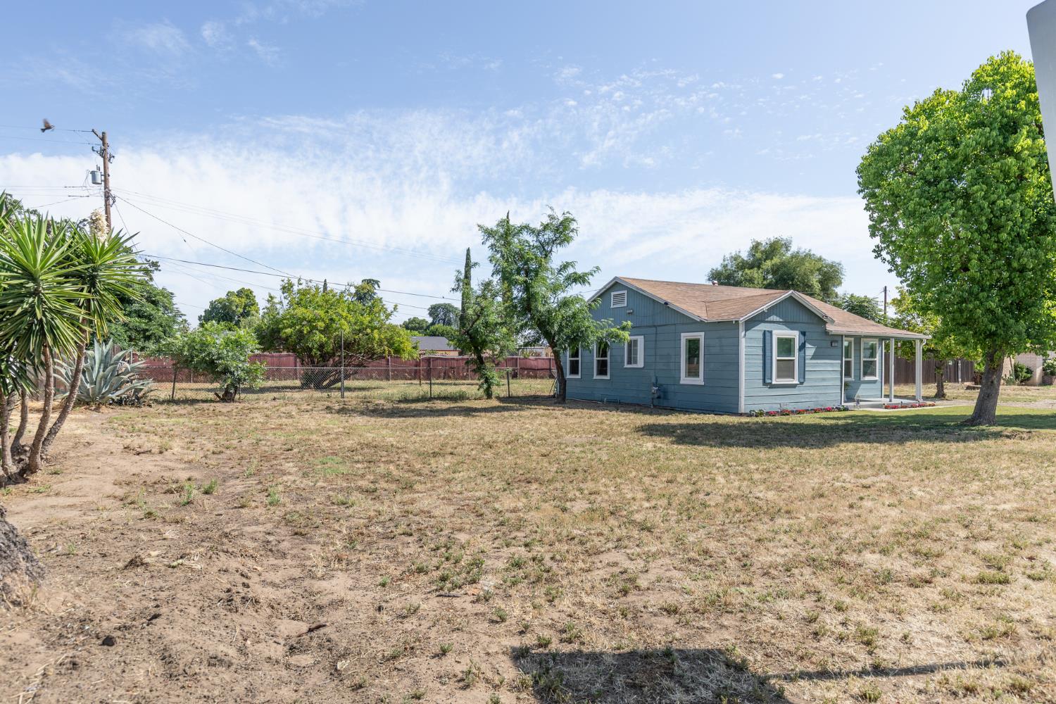 4777 E Shields Ave, Fresno, CA 93726