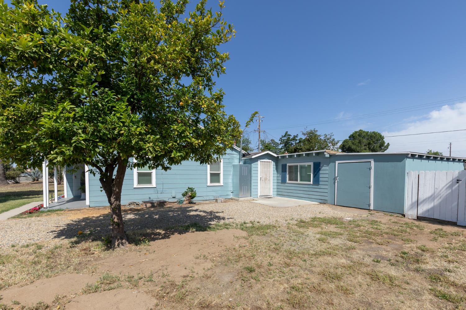 4777 E Shields Ave, Fresno, CA 93726
