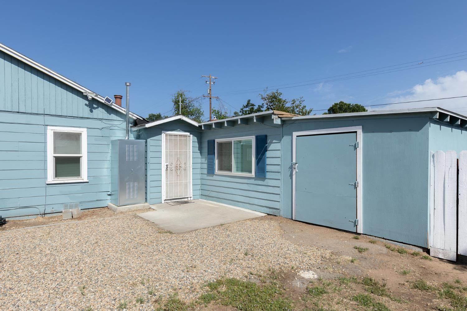 4777 E Shields Ave, Fresno, CA 93726