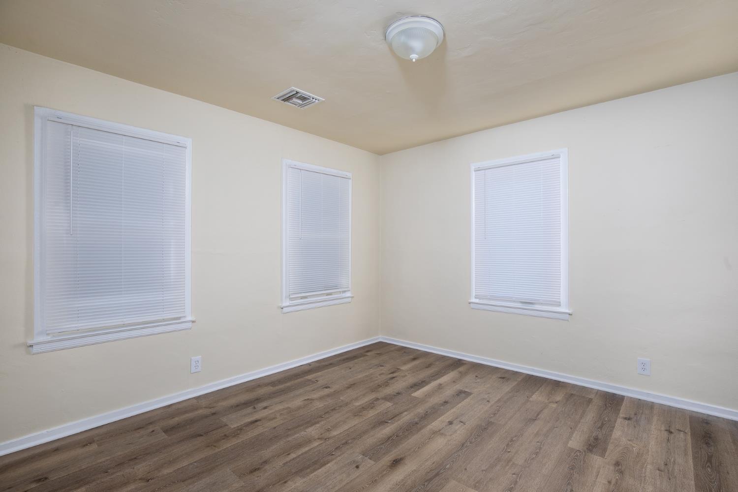 4777 E Shields Ave, Fresno, CA 93726