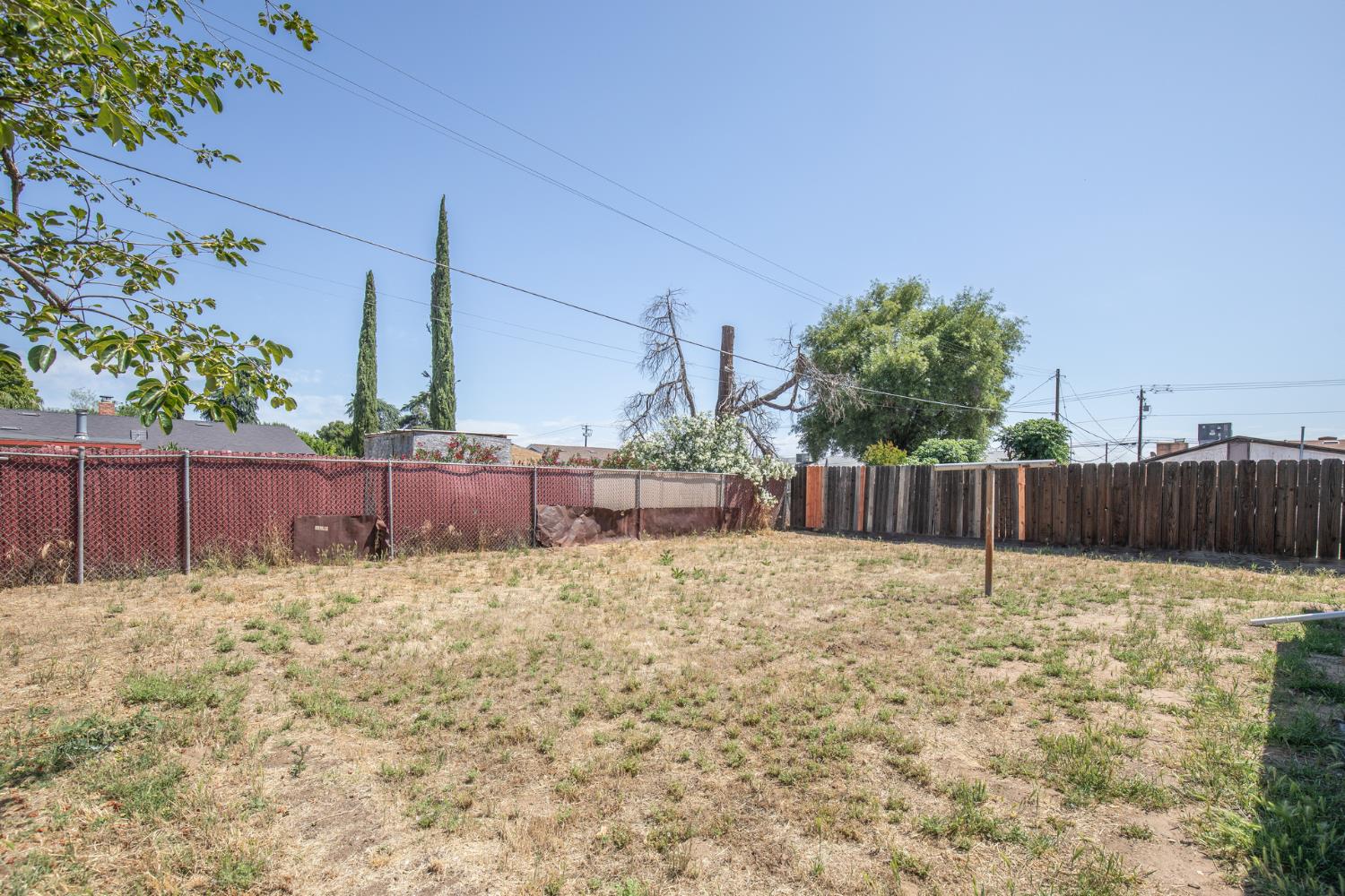 4777 E Shields Ave, Fresno, CA 93726