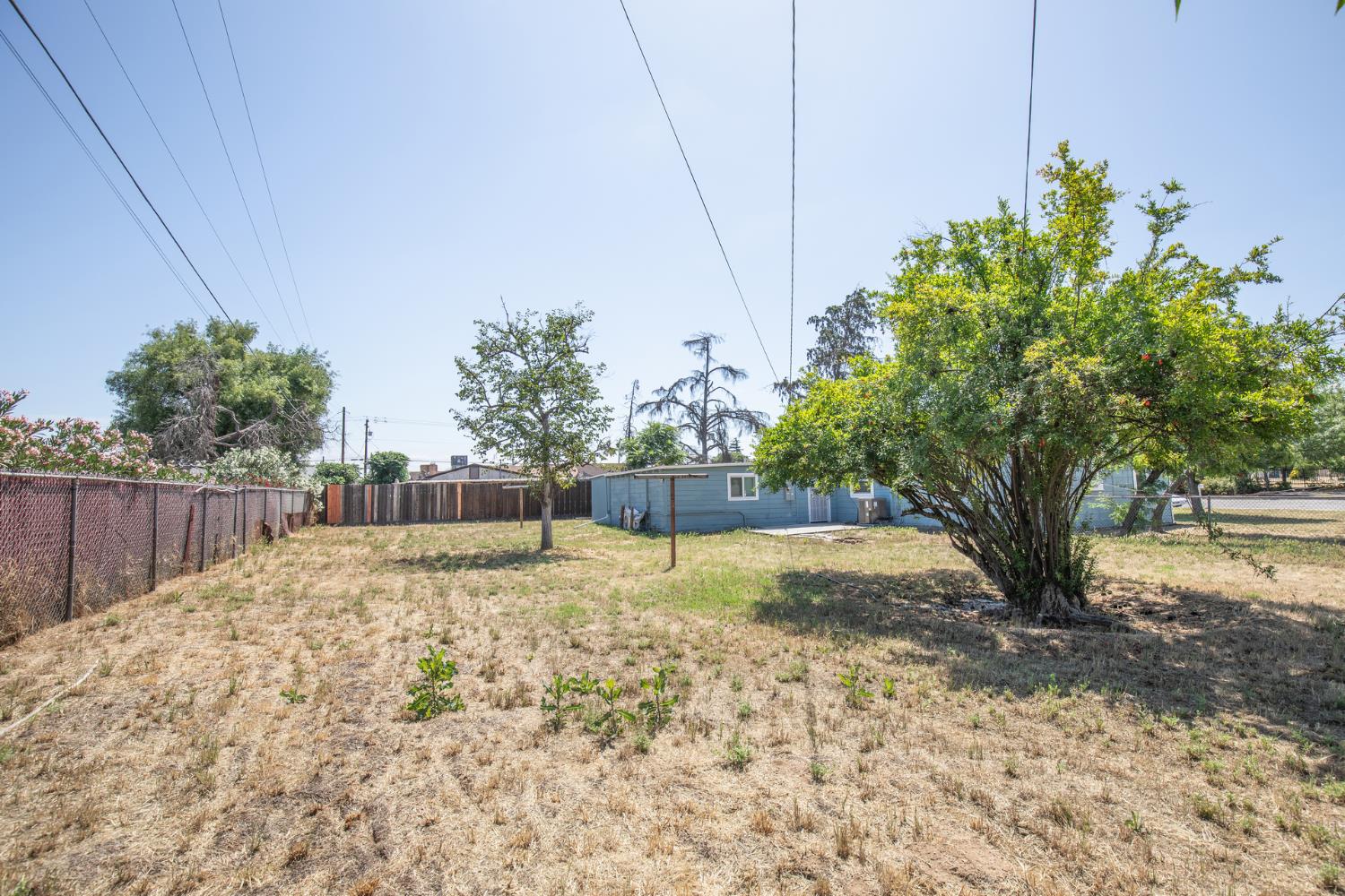 4777 E Shields Ave, Fresno, CA 93726