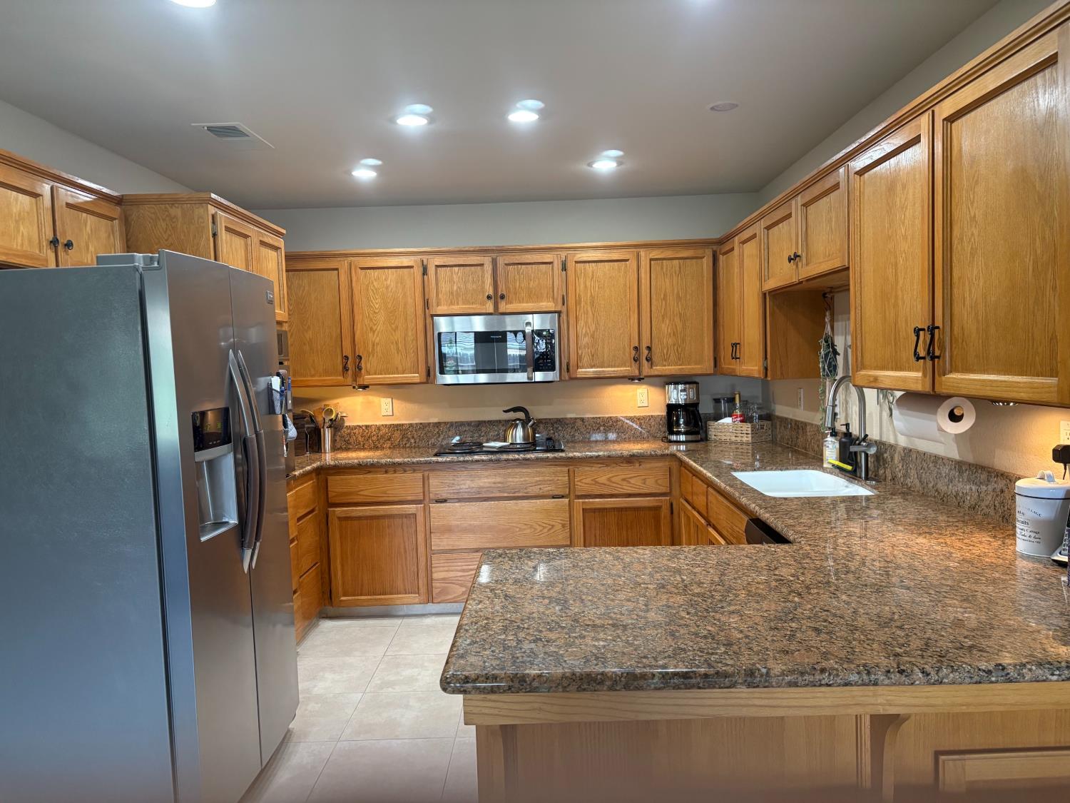 8263 N Mcdonald Ave, Fresno, CA 93720