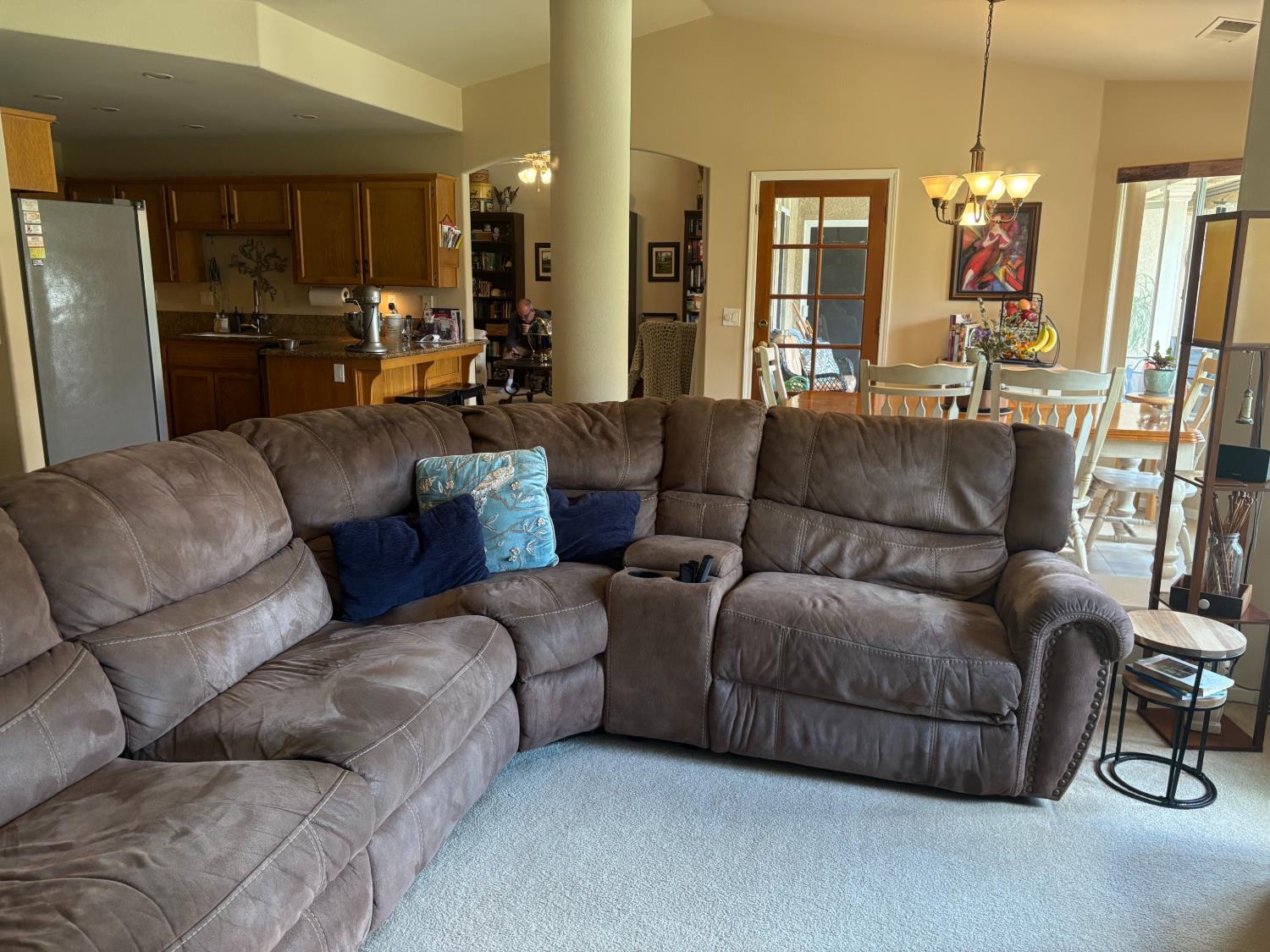 8263 N Mcdonald Ave, Fresno, CA 93720