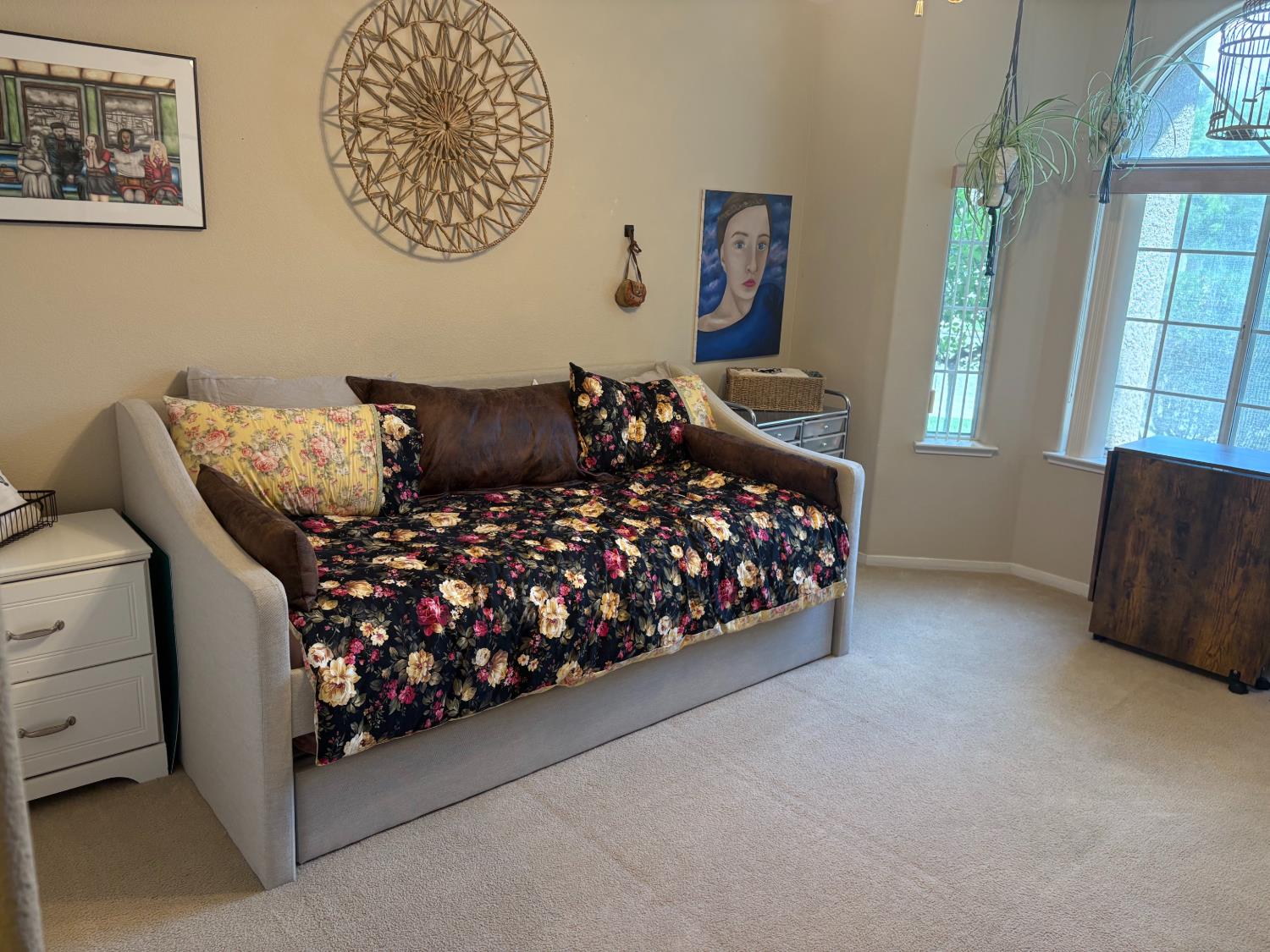 8263 N Mcdonald Ave, Fresno, CA 93720