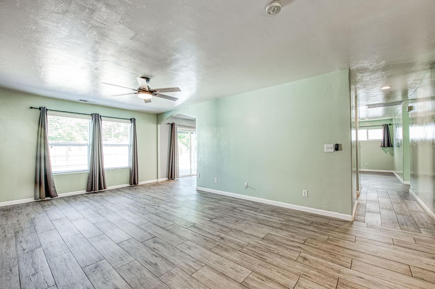 3673 N Denali Ave, Fresno, CA 93727