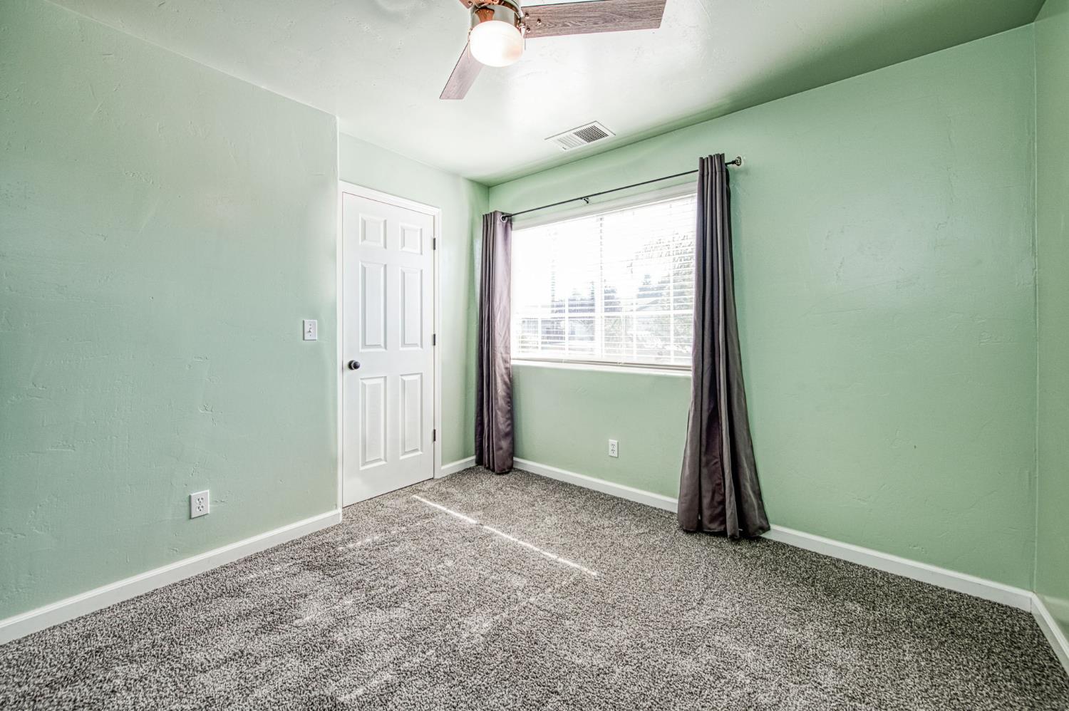 3673 N Denali Ave, Fresno, CA 93727