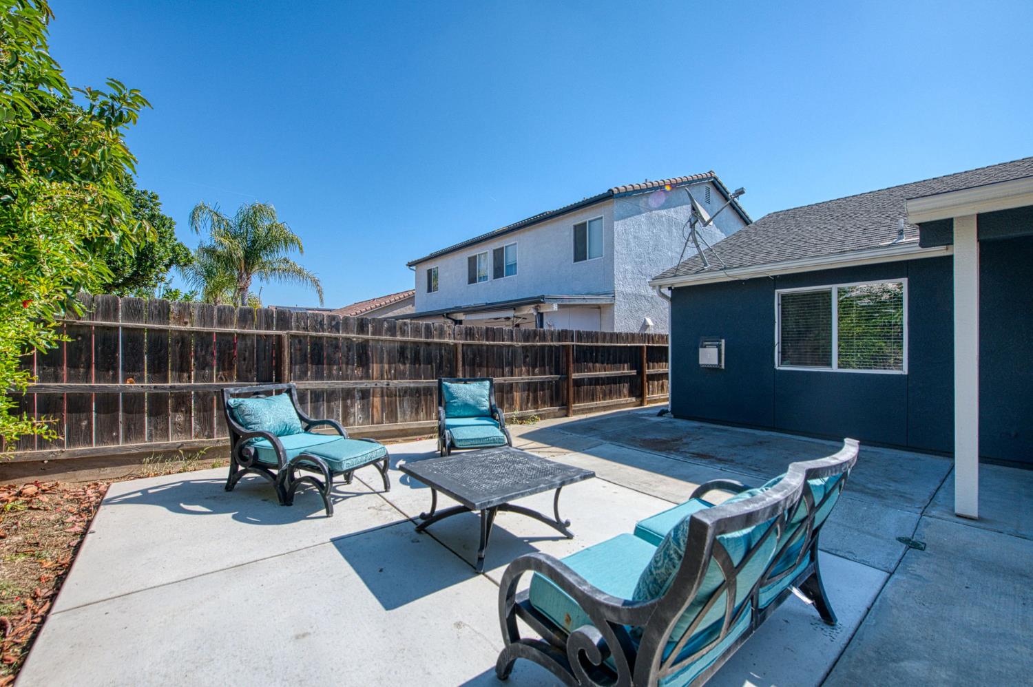 3673 N Denali Ave, Fresno, CA 93727