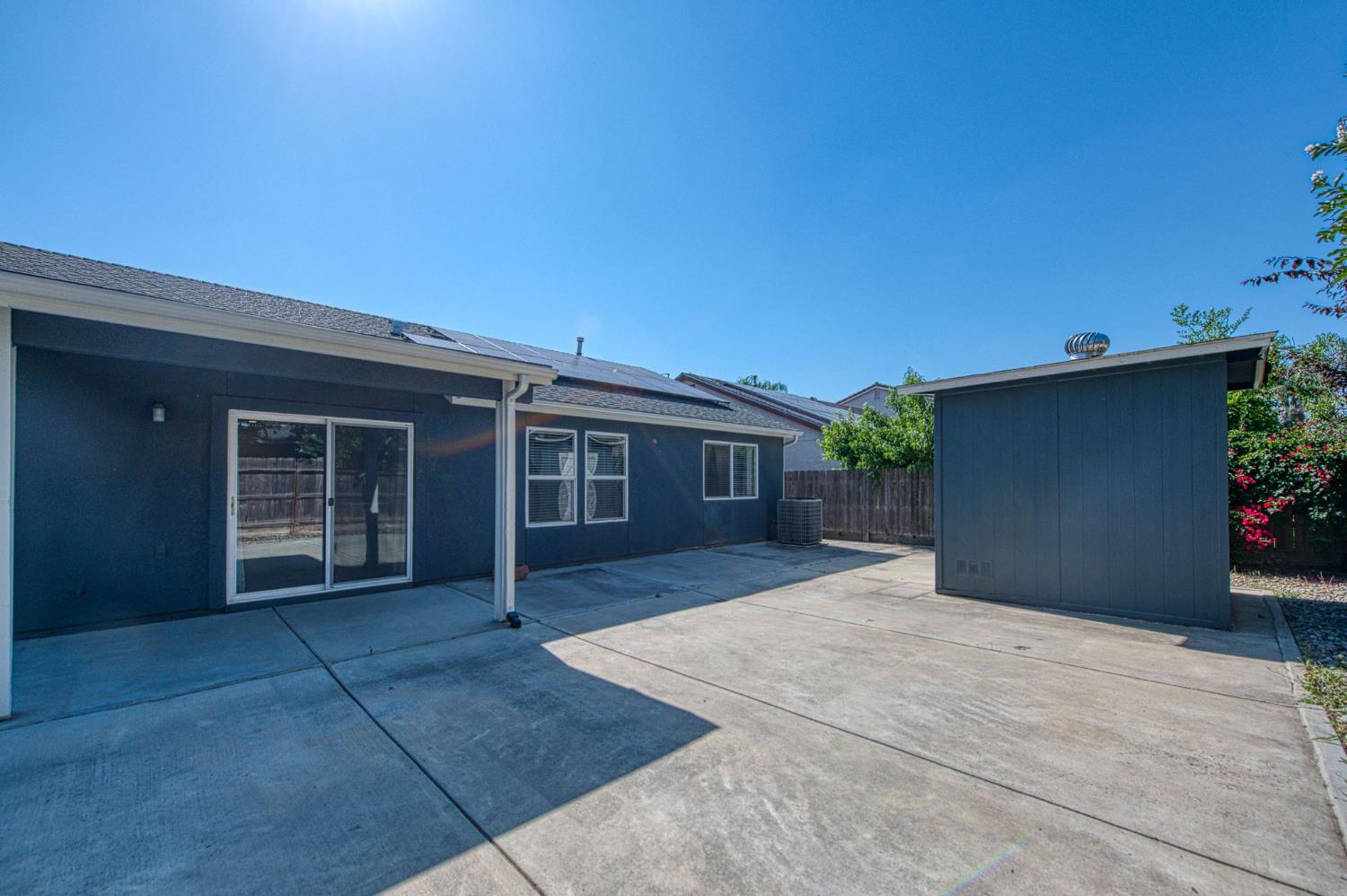 3673 N Denali Ave, Fresno, CA 93727