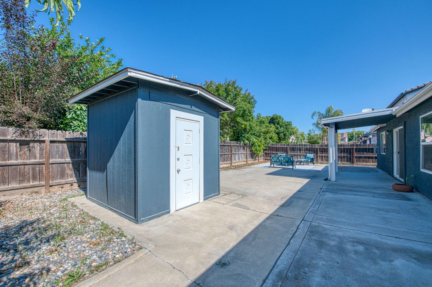3673 N Denali Ave, Fresno, CA 93727