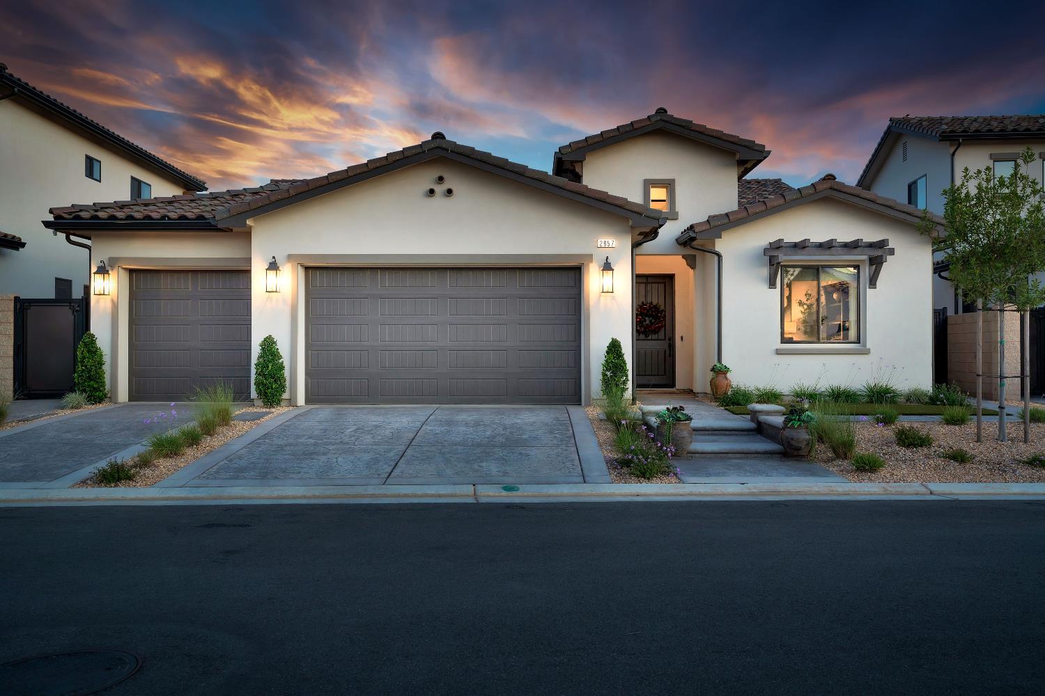 2857 E Beech Tree Dr, Fresno, CA 93730