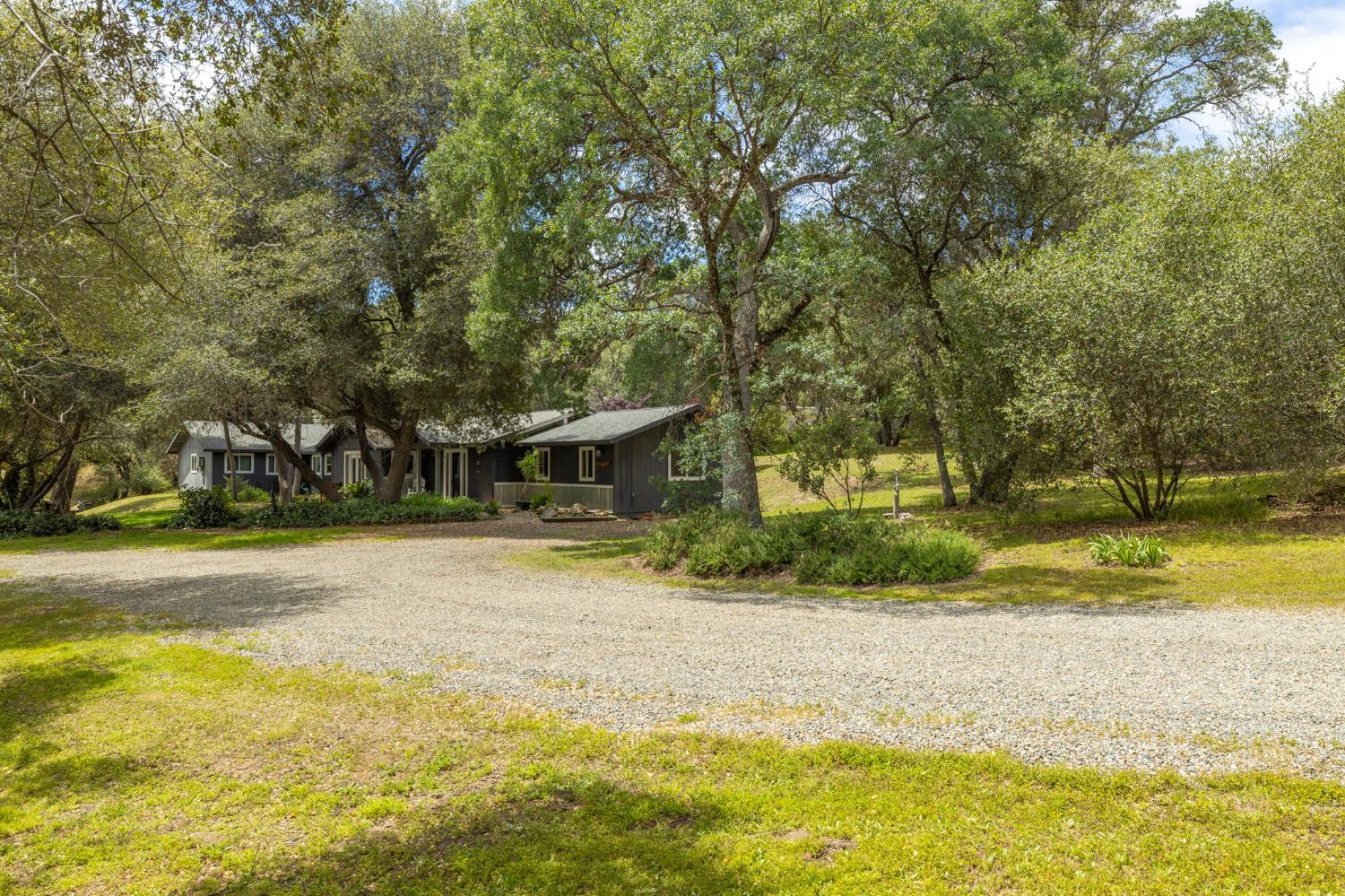 46320 Oonay Nation Rd, Coarsegold, CA 93614