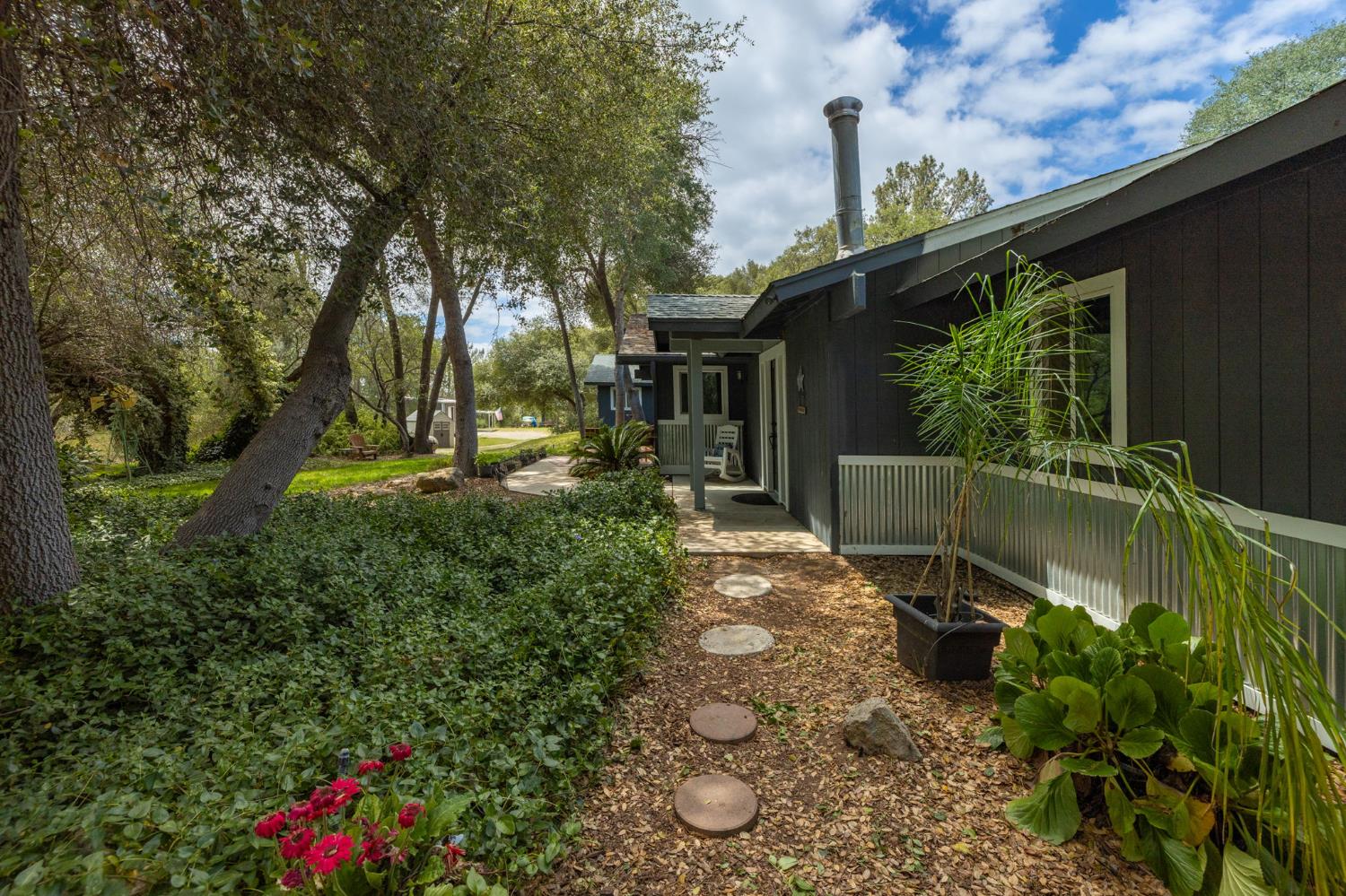 46320 Oonay Nation Rd, Coarsegold, CA 93614