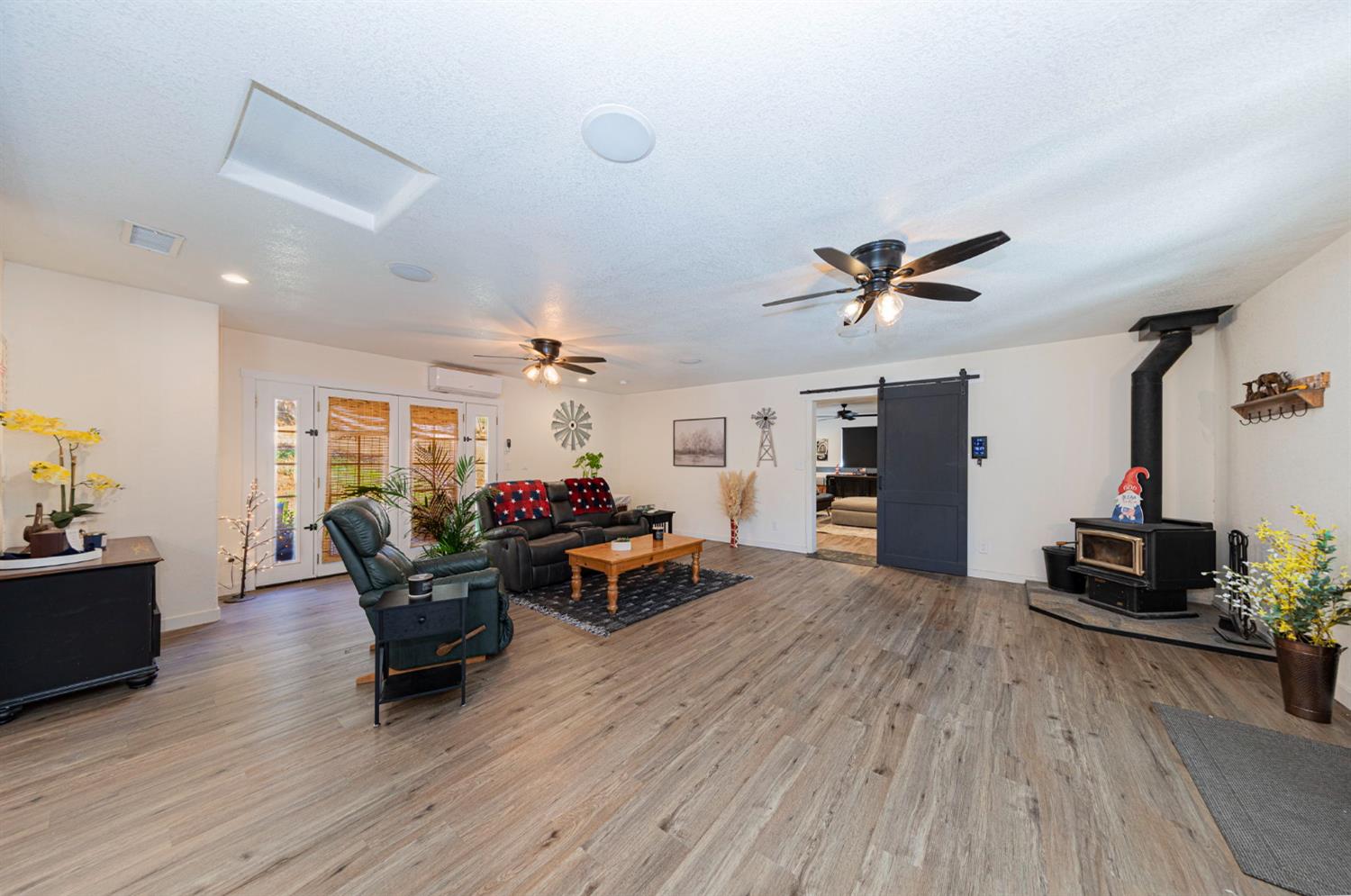 46320 Oonay Nation Rd, Coarsegold, CA 93614