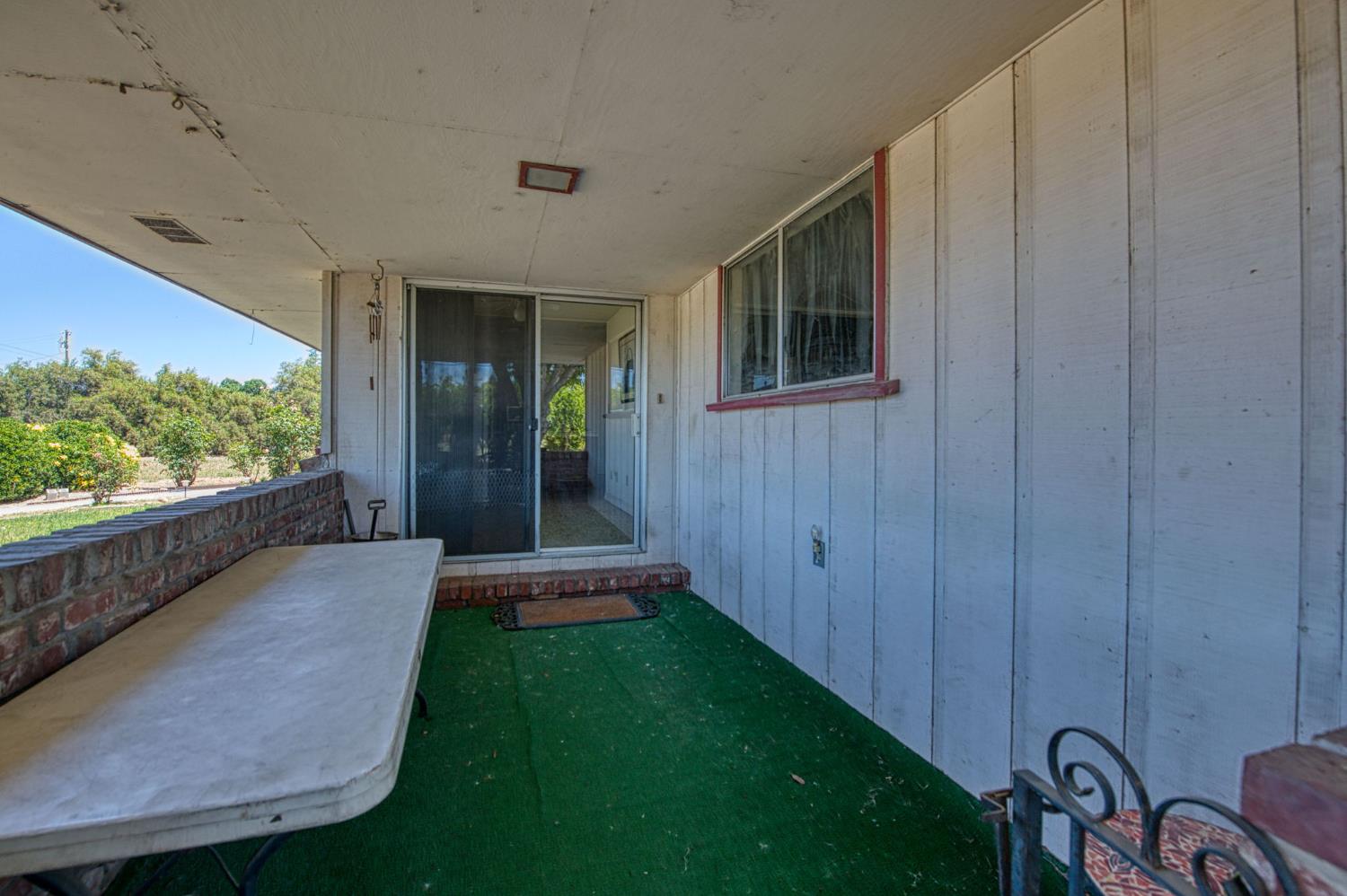 4565 W Dakota Ave, Fresno, CA 93722
