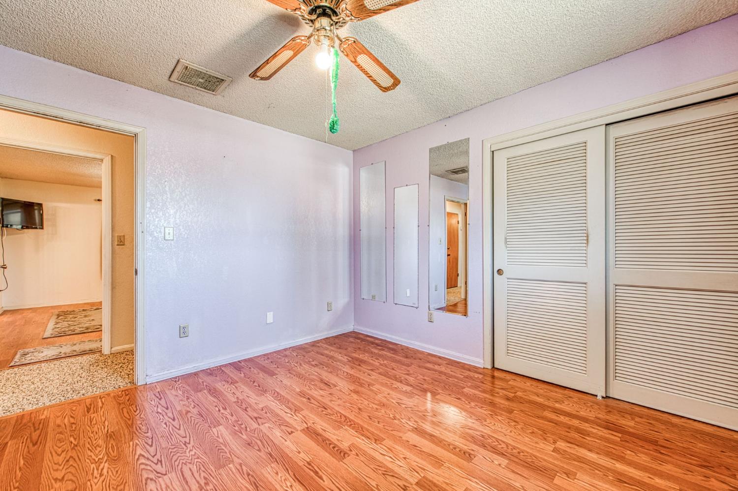 4565 W Dakota Ave, Fresno, CA 93722