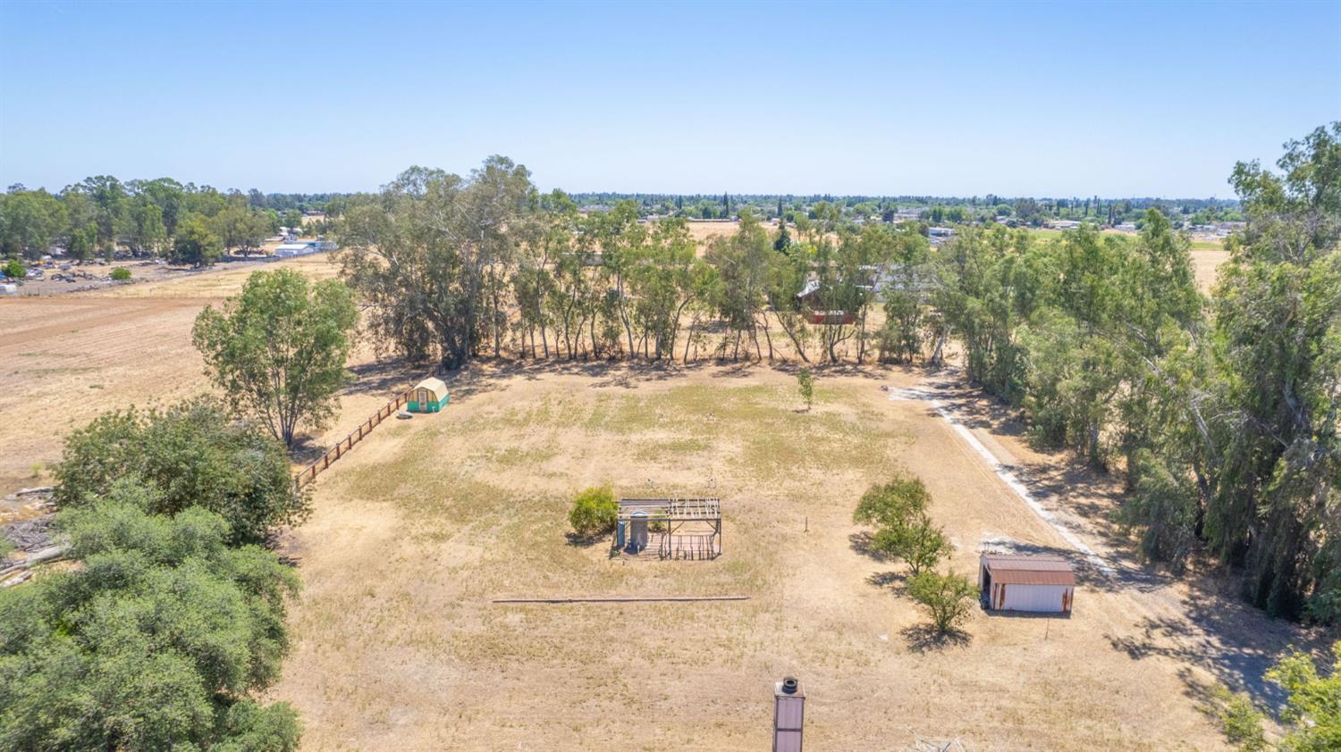 4565 W Dakota Ave, Fresno, CA 93722
