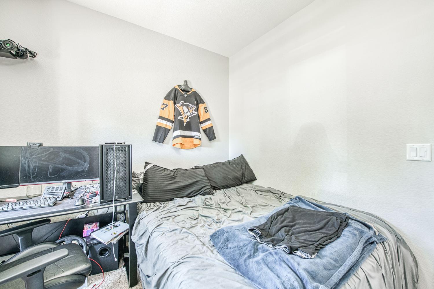 3095 N Pearwood, Fresno, CA 93727