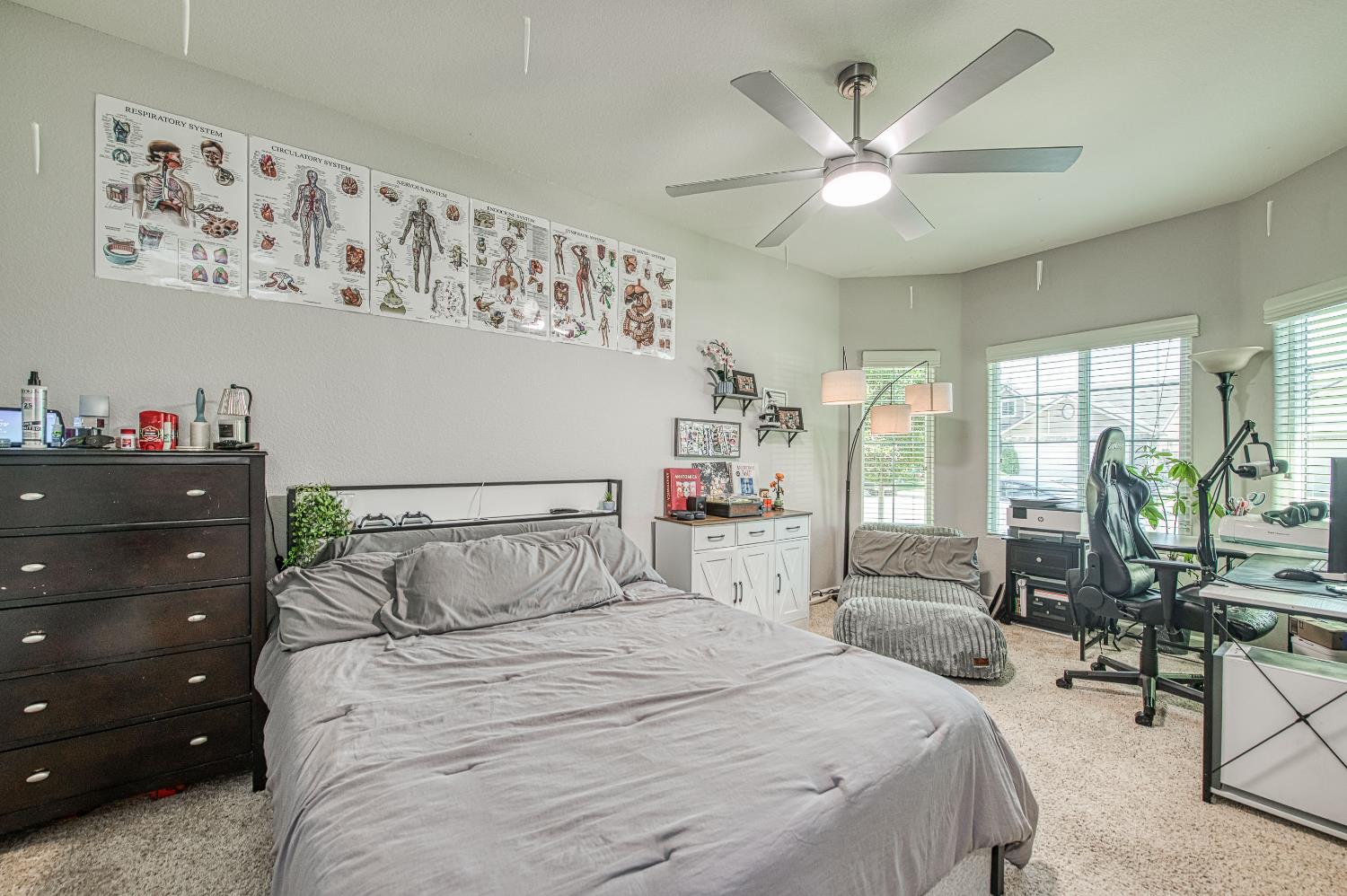 3095 N Pearwood, Fresno, CA 93727