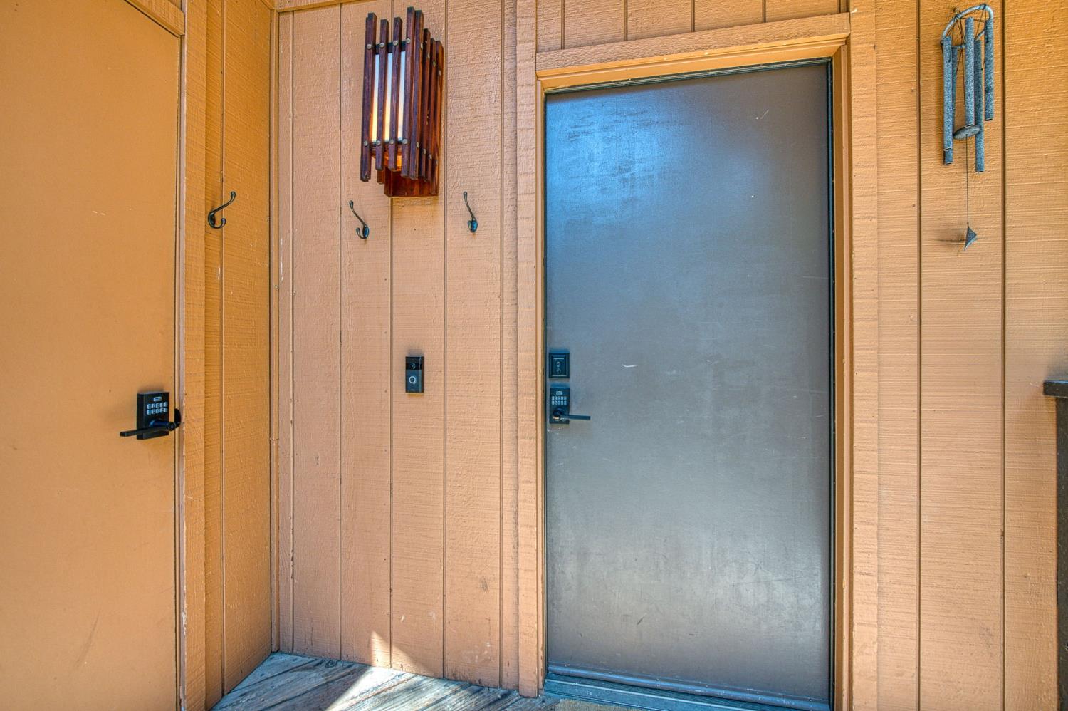 40794 Oakwoods Ln #97, Shaver Lake, CA 93664