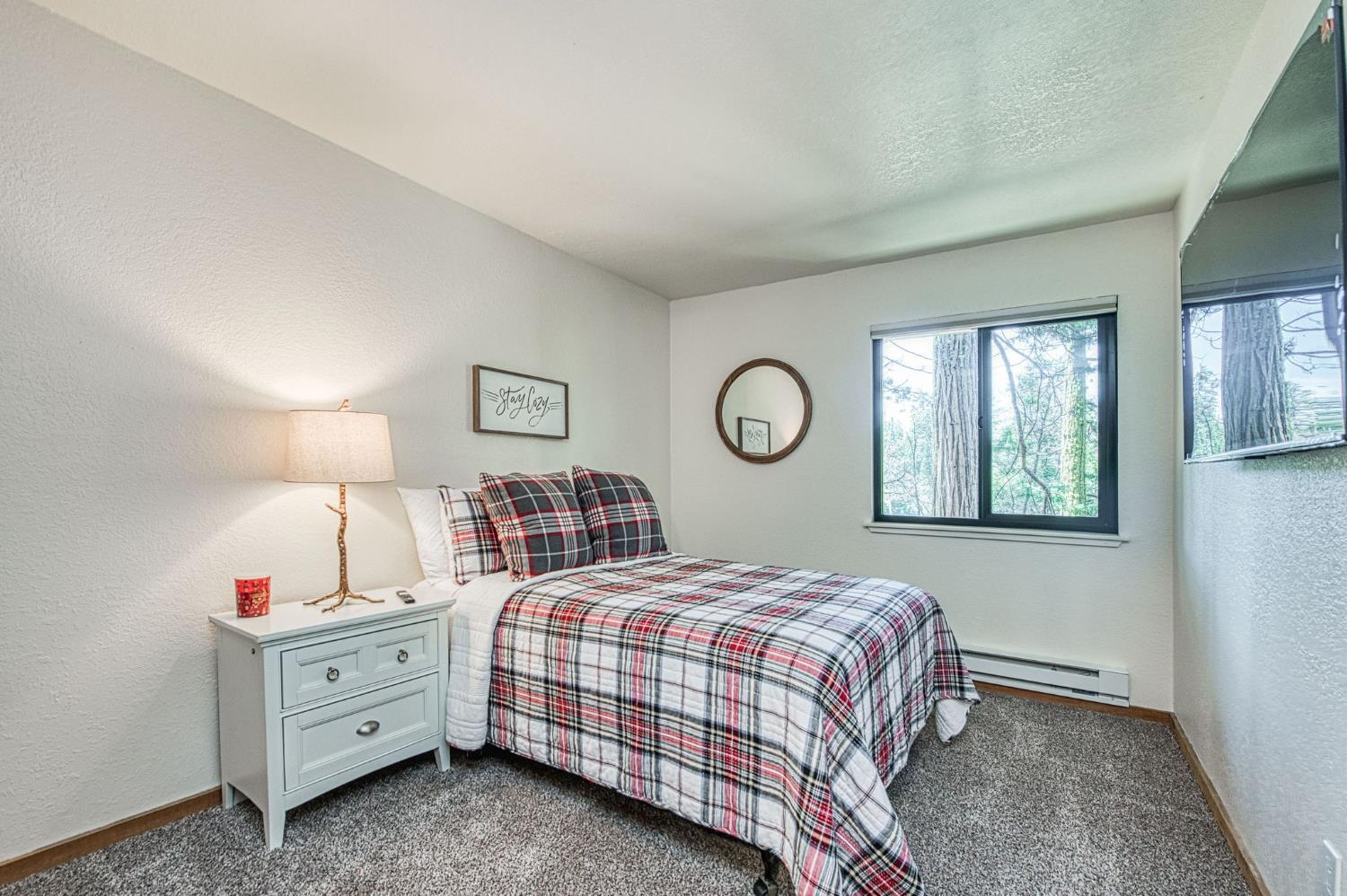 40794 Oakwoods Ln #97, Shaver Lake, CA 93664