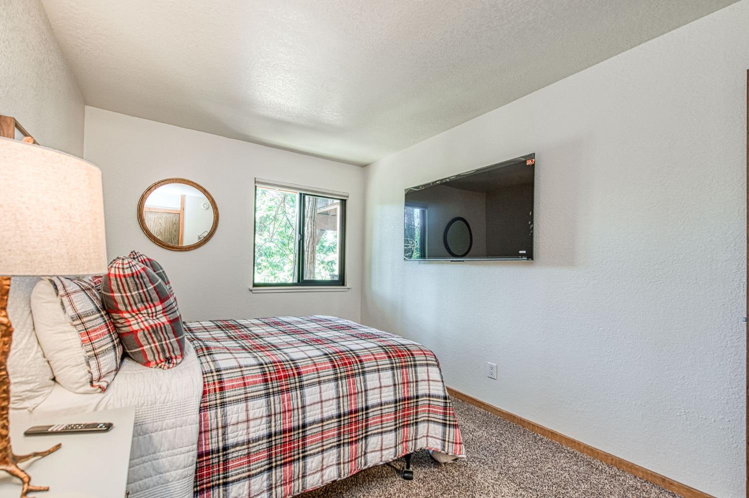 40794 Oakwoods Ln #97, Shaver Lake, CA 93664