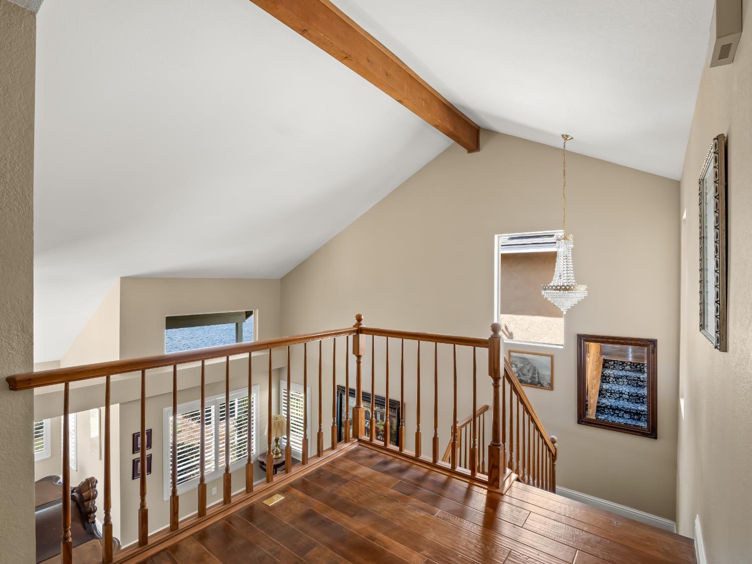 859 E Catalina Circle, Fresno, CA 93730
