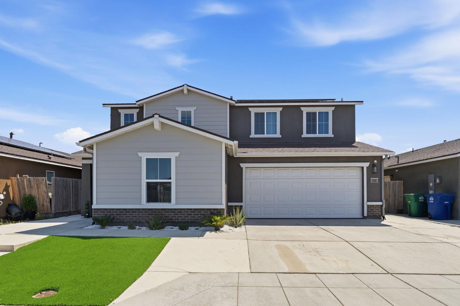 1541 Seneca Dr, Madera, CA 93637