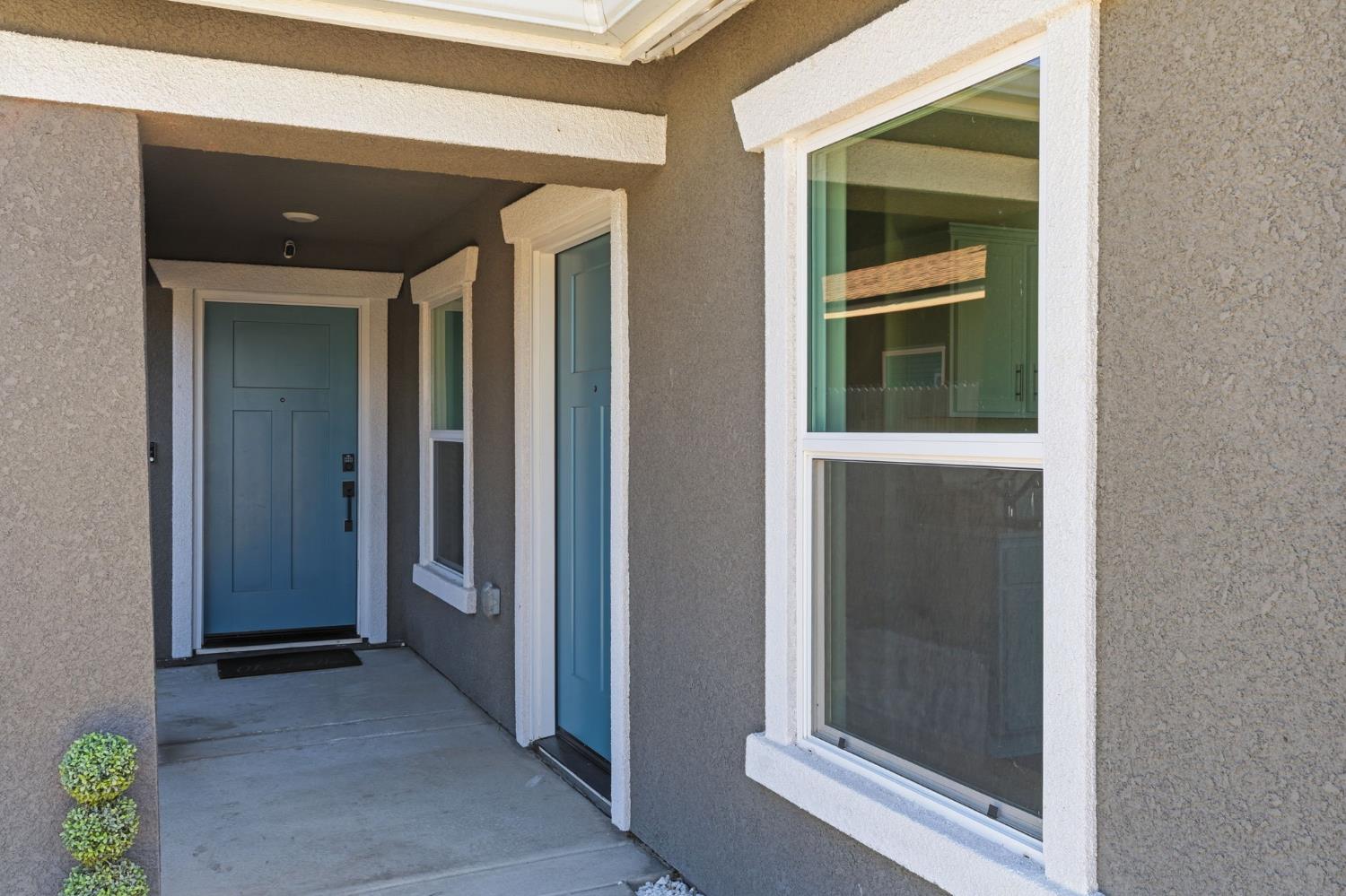 1541 Seneca Dr, Madera, CA 93637