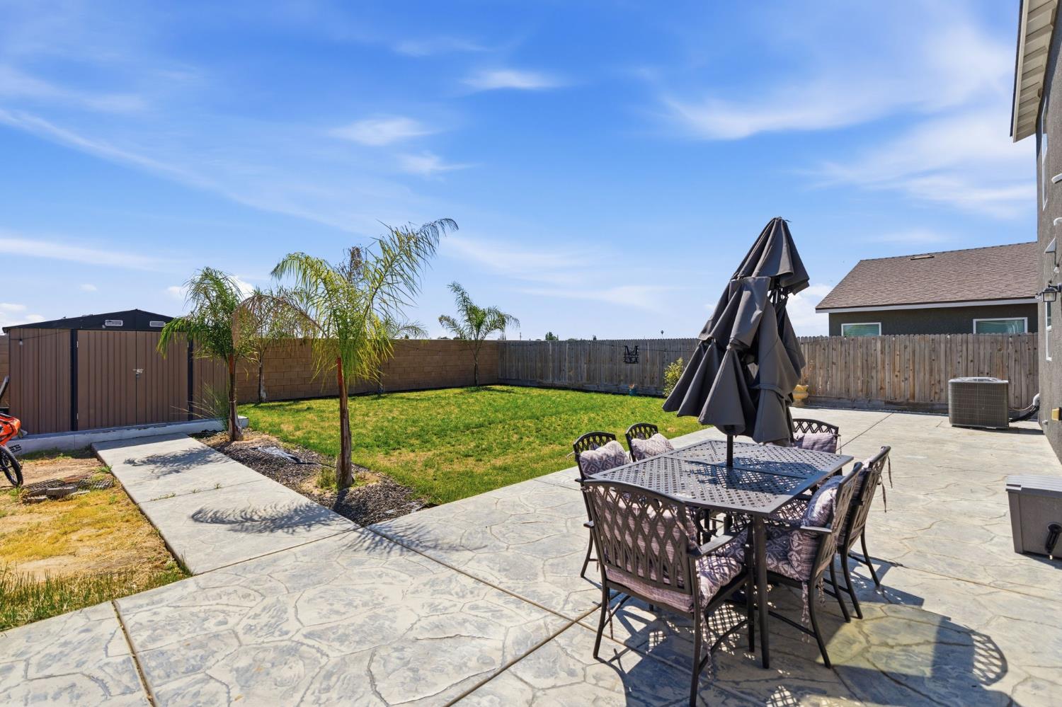 1541 Seneca Dr, Madera, CA 93637