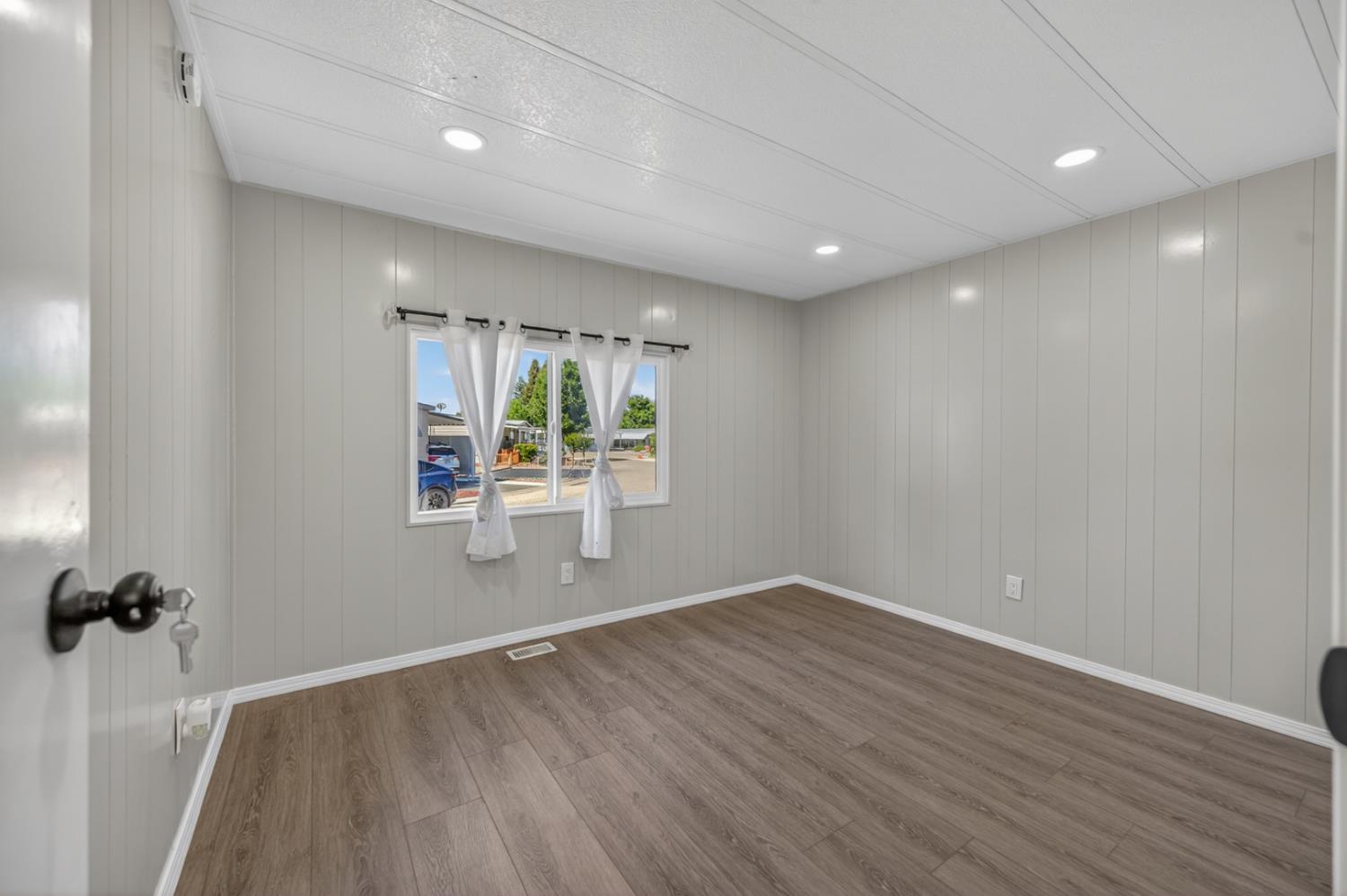 371 Bethel #55, Sanger, CA 93657