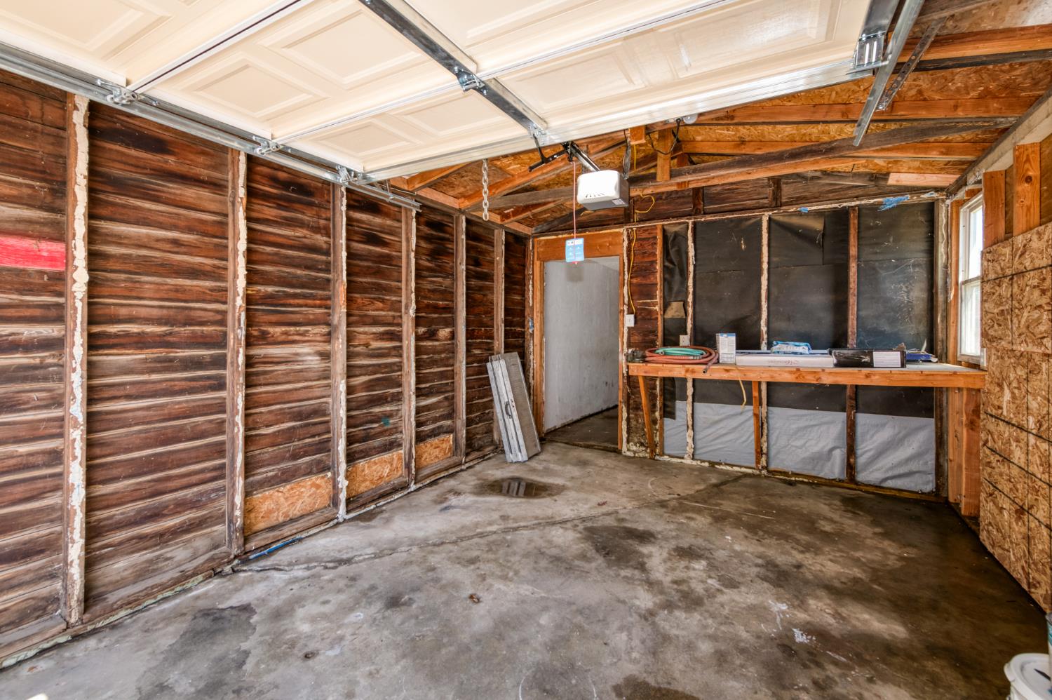 930 N Arthur Ave, Fresno, CA 93728