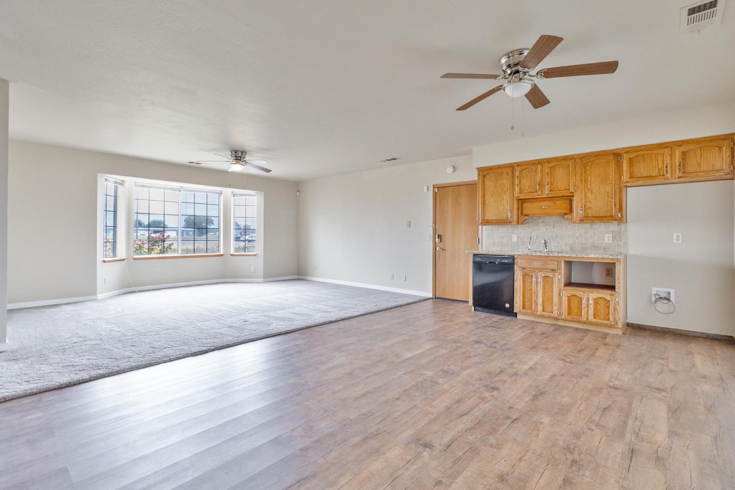 9200 Highway 41, Lemoore, CA 93245